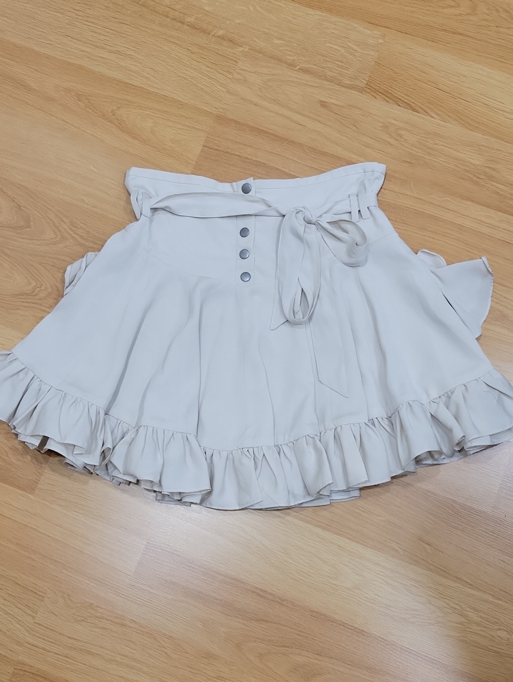 New York & Company Cream Ruffle Tie-Waist Skater Skirt